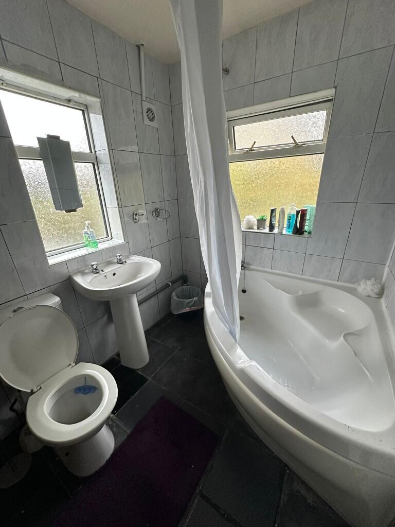 Additional image 8 of Harborne Lane, Birmingham, B29