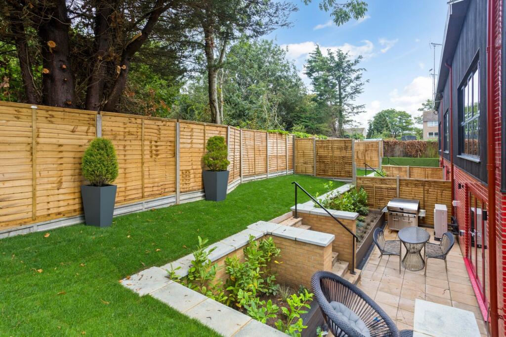 Additional image 19 of The Hill, Wheathampstead, St. Albans, Hertfordshire, AL4