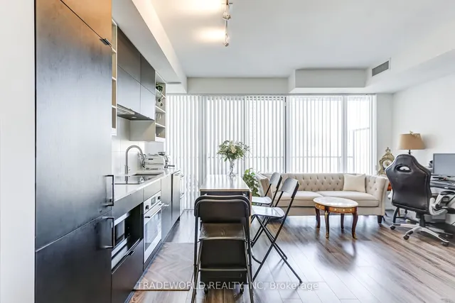 Additional image 10 of 20 Edward St Unit 2221