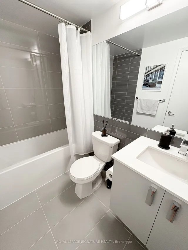 Additional image 9 of 26 Gibbs Rd Unit 927