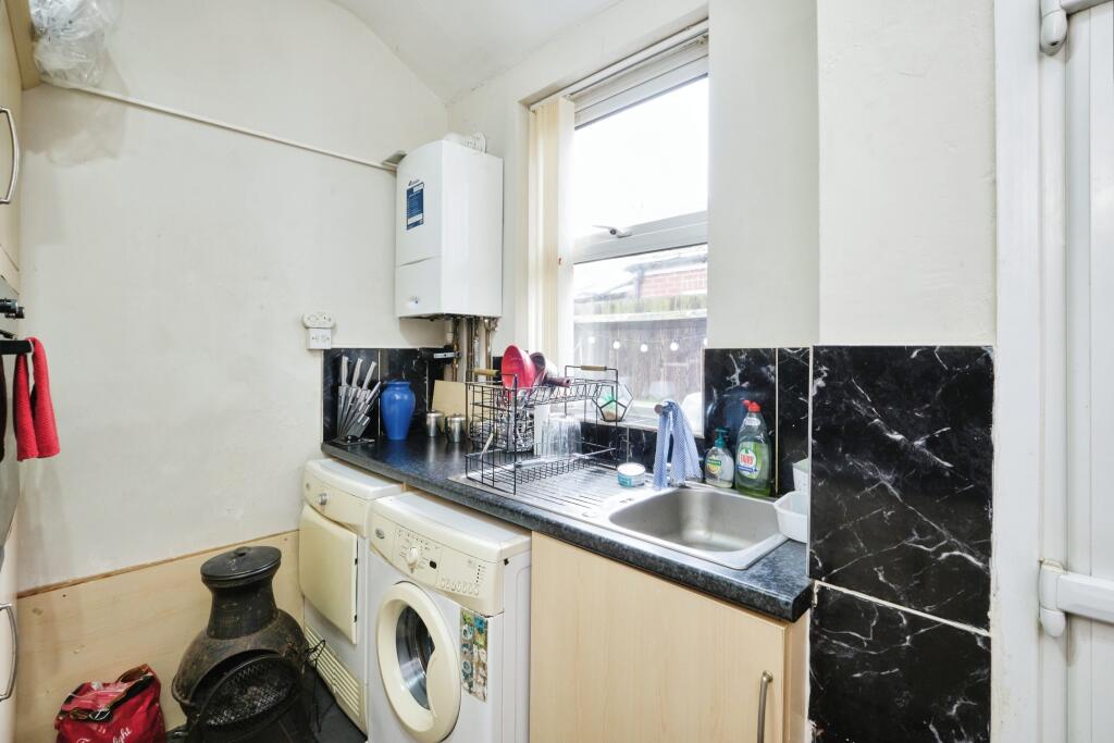 Additional image 11 of Church Vale, Birmingham, B20