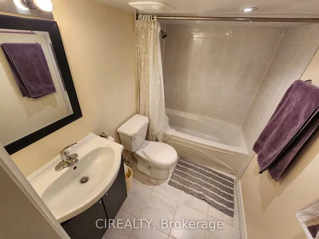 Additional image 16 of 1017 Greenwood Ave