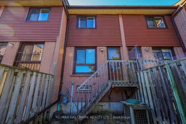 Additional image 23 of 275 Broadview Ave Unit 67