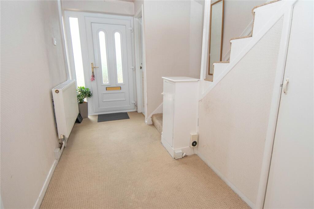 Additional image 14 of York Close, Bromsgrove, Worcestershire, B61