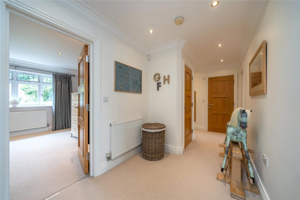 Additional image 9 of Park Rise, Harpenden, Hertfordshire, AL5