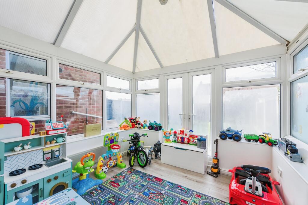 Additional image 9 of Brambling, Tamworth, Staffordshire, B77