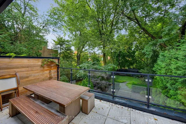 Additional image 11 of 19 Woodlawn Ave