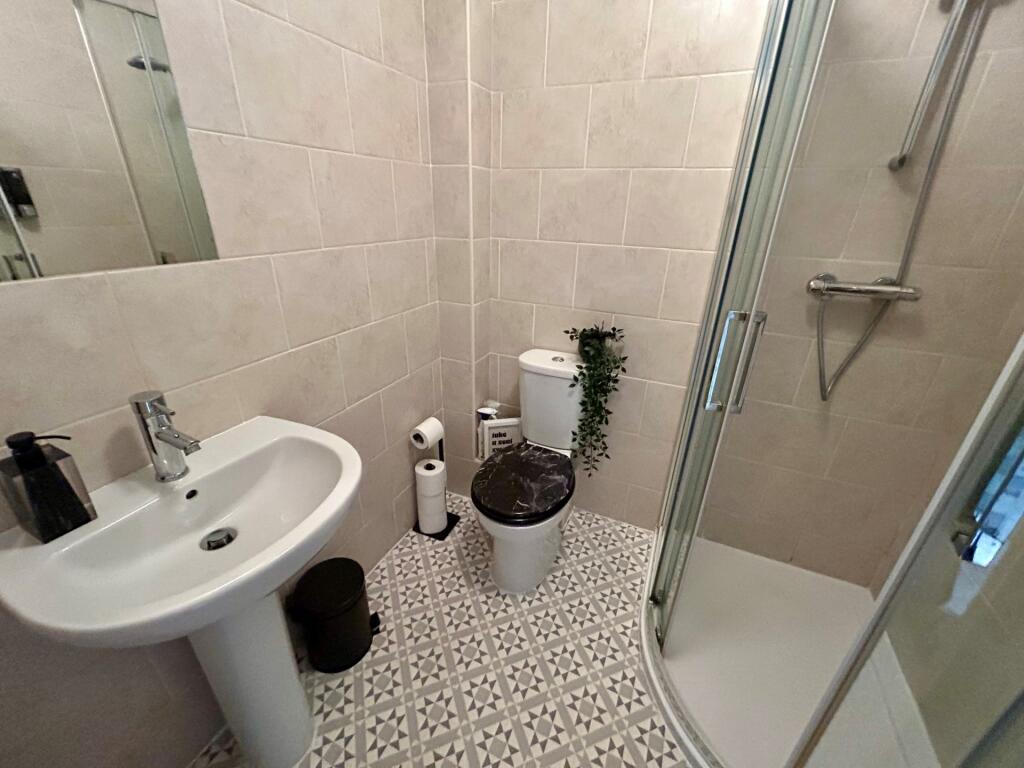 Additional image 11 of Friars Ave, Yeovil, BA21