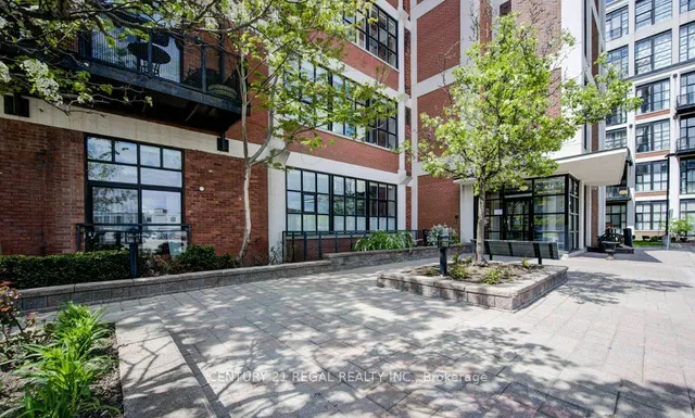 Additional image 30 of 404 King St Unit 102