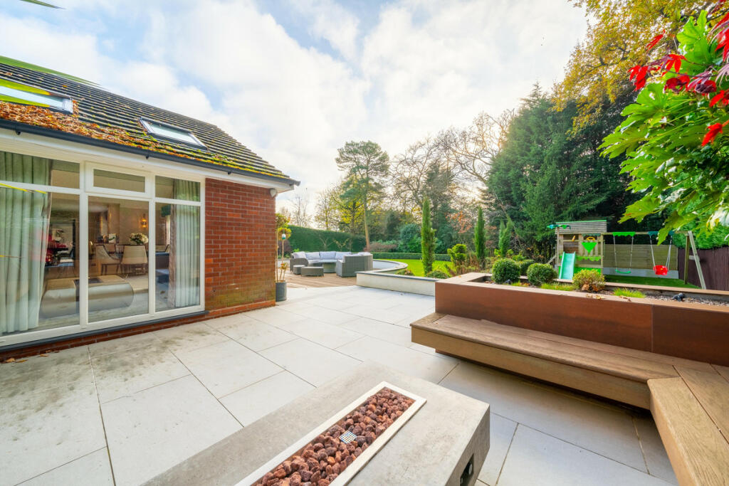 Additional image 42 of Denehurst Close, Barnt Green, Worcestershire B45 8HR