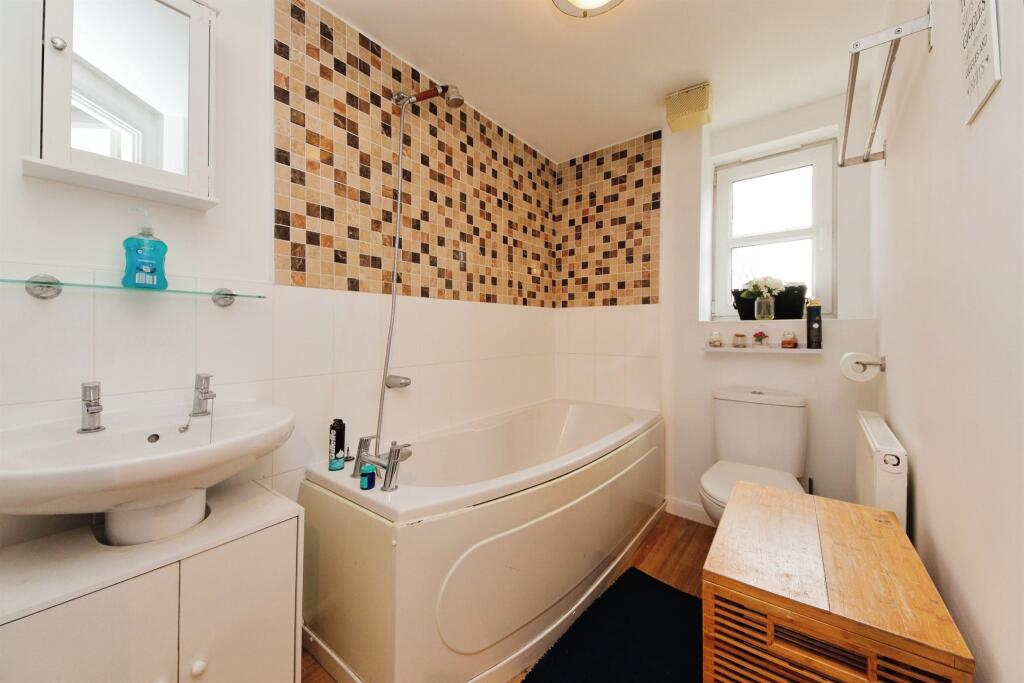 Additional image 11 of Canal Court, Birmingham