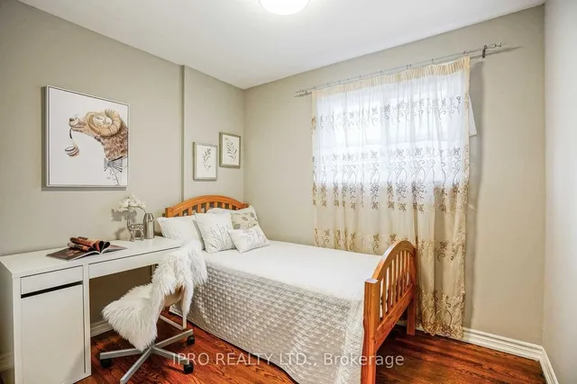 Additional image 23 of 16 Cresthaven Dr