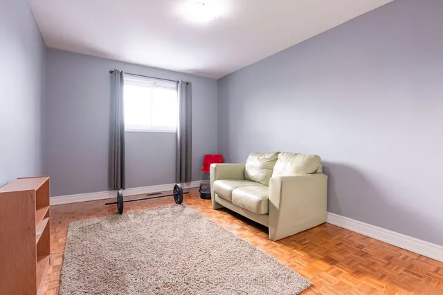 Additional image 21 of 31 Harmsworth Ave