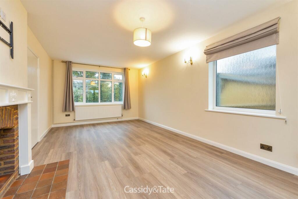 Additional image 8 of Oaklands Lane, Smallford