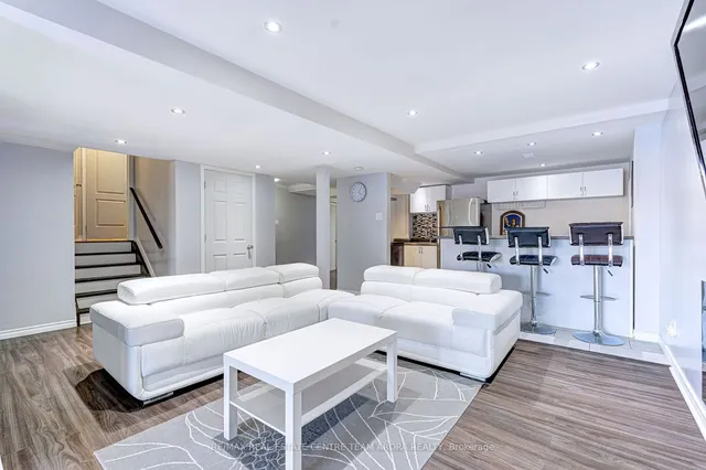 Additional image 31 of 15 Roundstone Dr