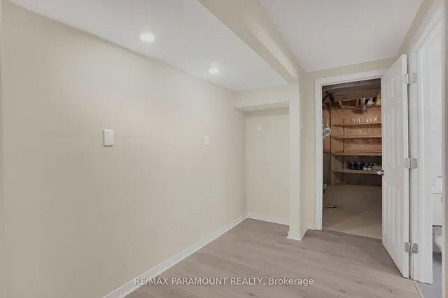 Additional image 24 of 1605 Gowling Terr