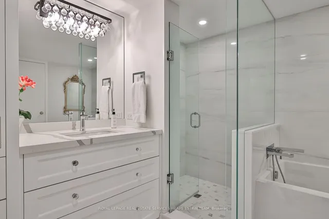 Additional image 21 of 40 Oaklands Ave Unit 337