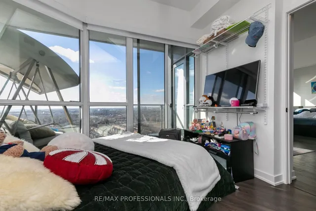 Additional image 15 of 10 Park Lawn Rd Unit 2504