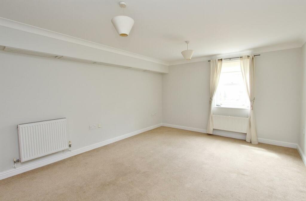 Additional image 4 of 8 Albany Court, Albany Road, Bath