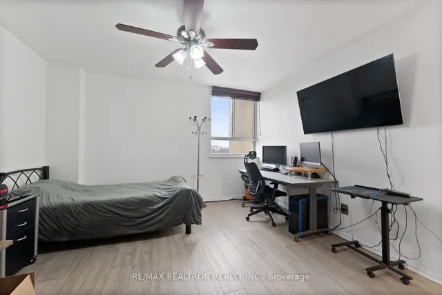 Additional image 27 of 1 Massey Sq Unit 1110