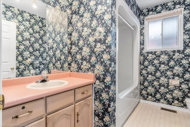 Additional image 24 of 84 Chelsea Cres