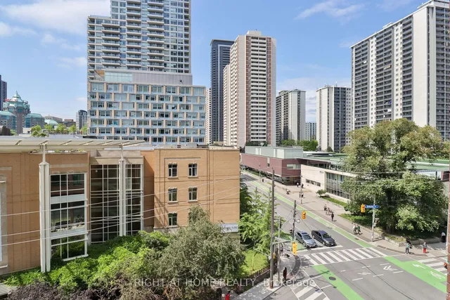 Additional image 6 of 159 Wellesley St Unit 406