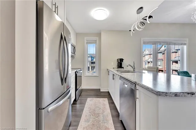 Additional image 7 of 19 Picardy Dr Unit 31