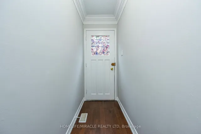 Additional image 19 of 102 Jade Cres