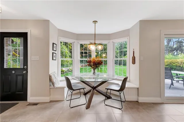 Additional image 13 of 806 Westmount Rd