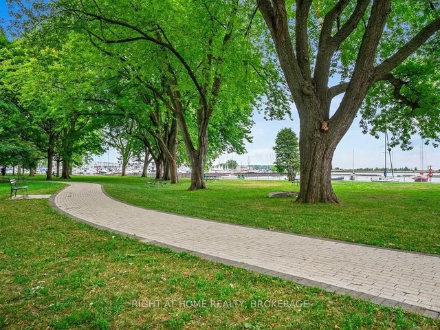 Additional image 30 of 231 Fort York Blvd Unit 1202