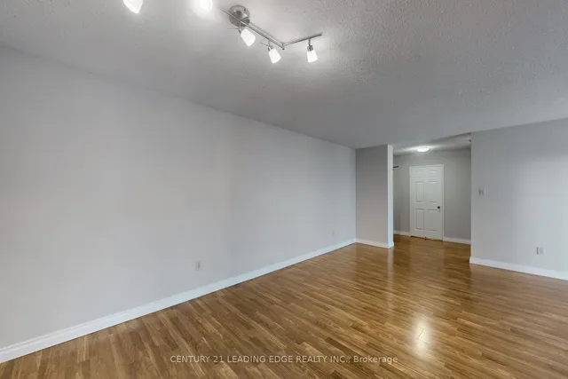 Additional image 12 of 5 Lisa St Unit 401