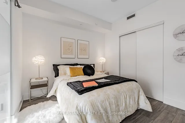 Additional image 16 of 403 Church St Unit 2613