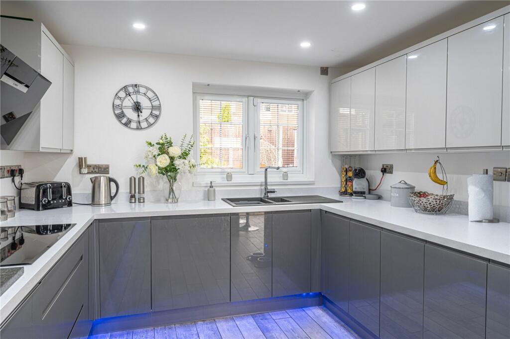 Additional image 9 of Faringdon, Tamworth, Staffordshire, B77