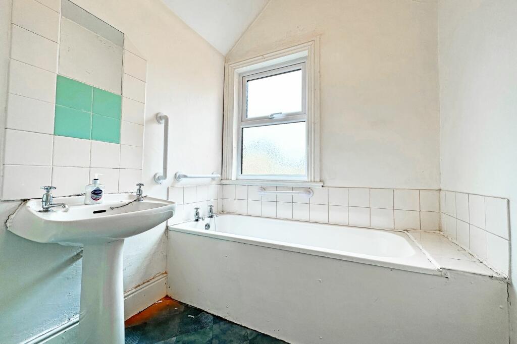 Additional image 7 of Kenilworth Road, Knowle, B93