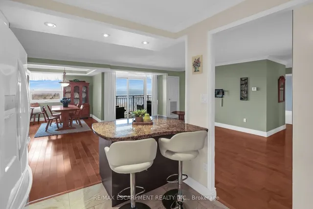 Additional image 9 of 500 Green Rd Unit 1117