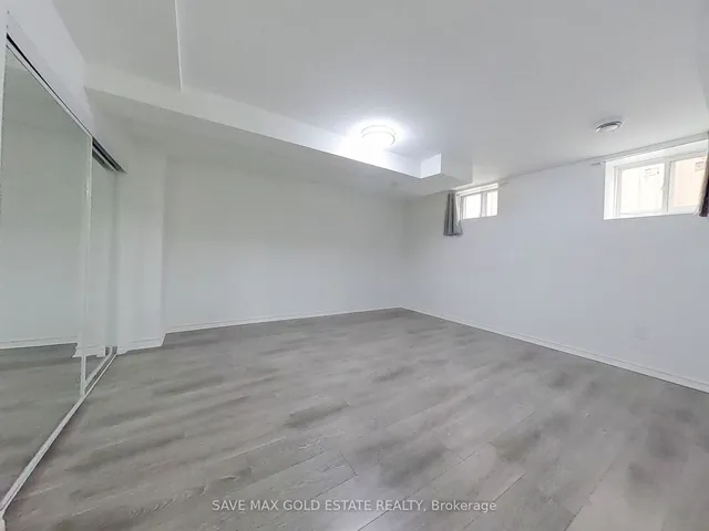 Additional image 34 of 116 Eldomar Ave