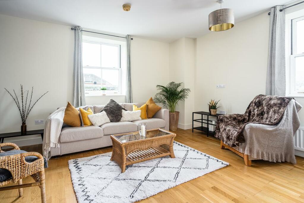 Additional image 2 of New Marchants Passage, Southgate,Bath