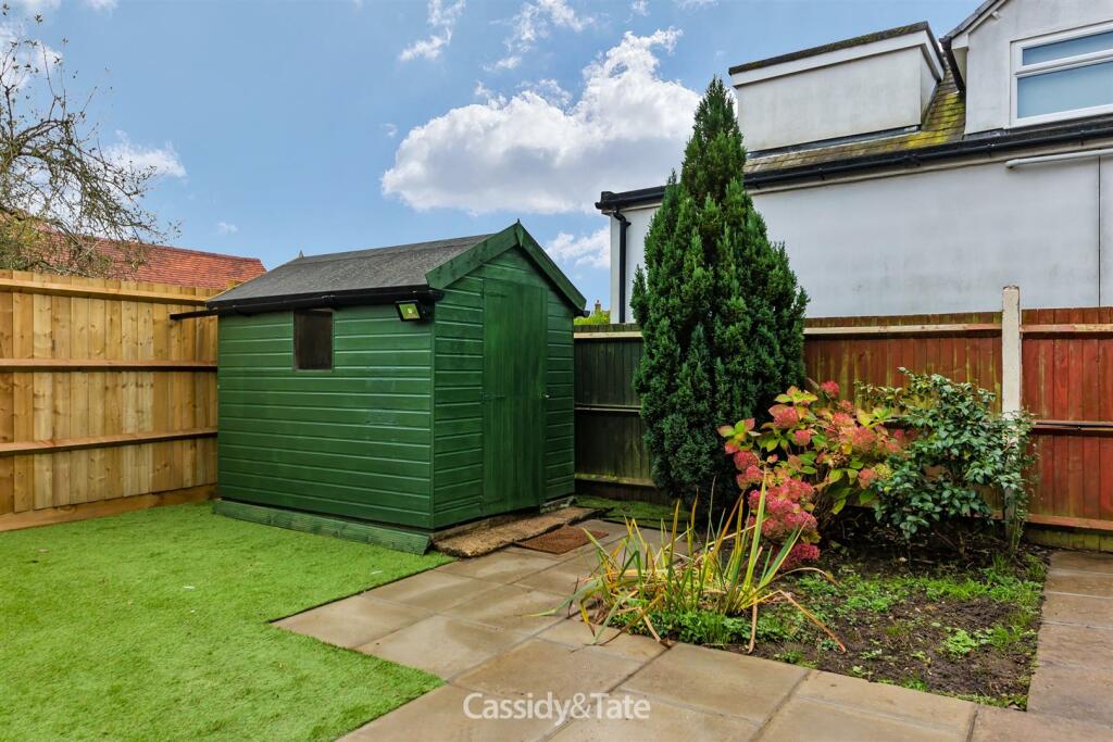 Additional image 15 of Oaklands Lane, Smallford