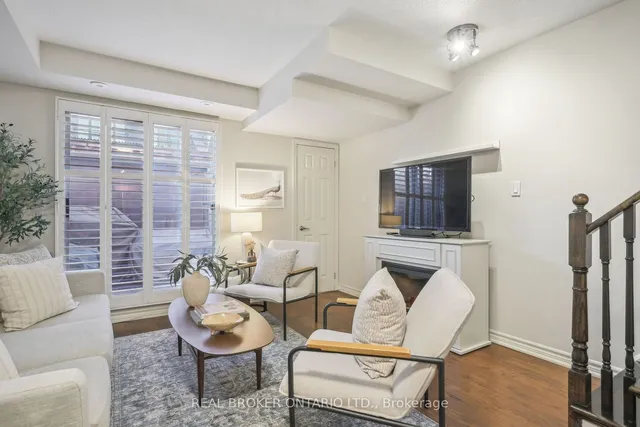 Additional image 18 of 30 Elsie Lane Unit 104