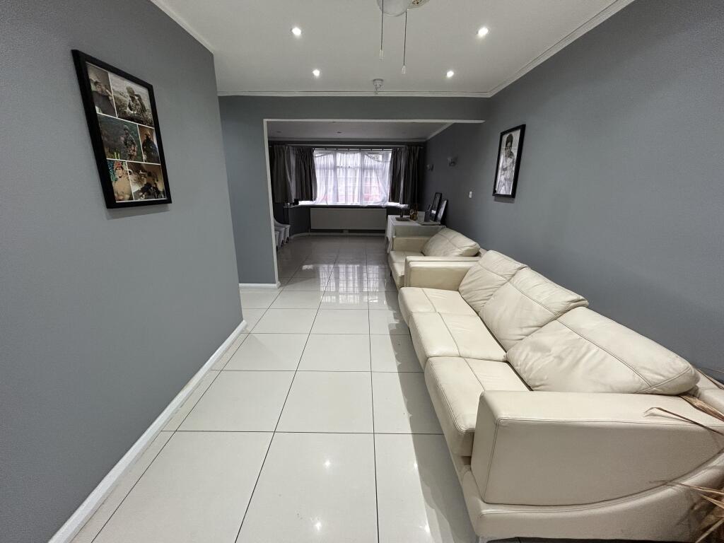 Additional image 6 of Harpenden Road, ST. ALBANS