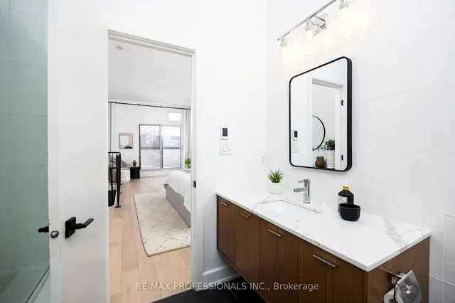 Additional image 22 of 235 Medland St Unit 207