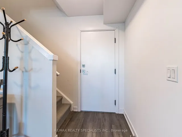 Additional image 6 of 195 Veterans Dr Unit 16