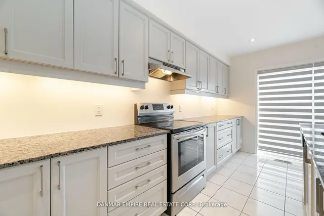 Additional image 17 of 1000 Asleton Blvd Unit 39