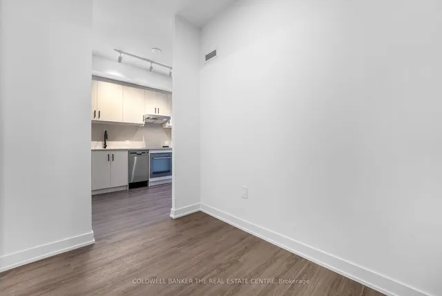 Additional image 10 of 9 Tecumseth St St Unit 717