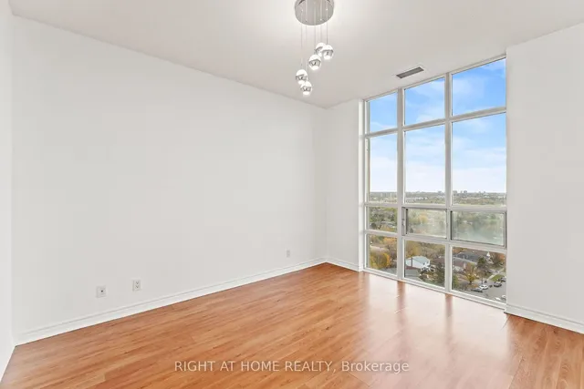 Additional image 17 of 18 Mondeo Dr Unit PH42