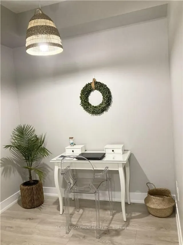 Additional image 8 of 125 Shoreview Pl Unit 226