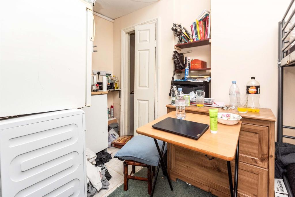 Additional image 11 of High Street, Cradley Heath