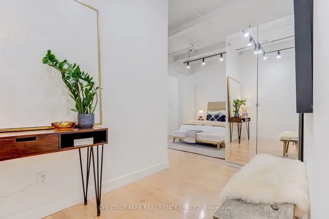 Additional image 2 of 326 Carlaw Ave Unit 214