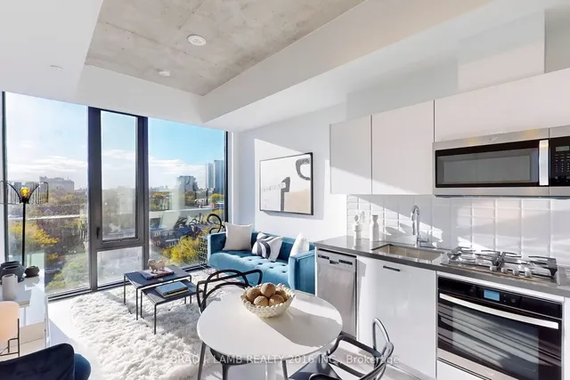 Additional image 14 of 195 McCaul St Unit 723