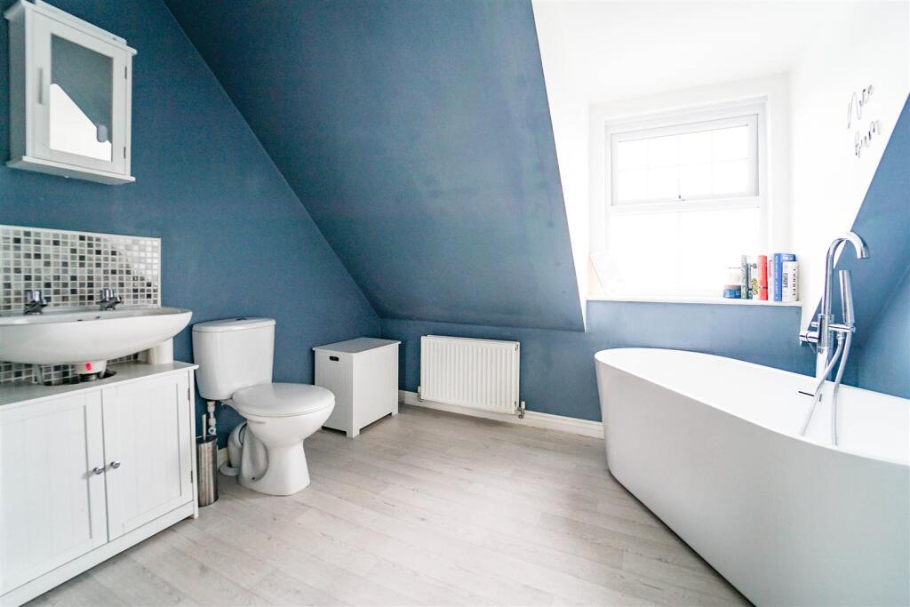 Additional image 8 of Clogger Close, Rossendale